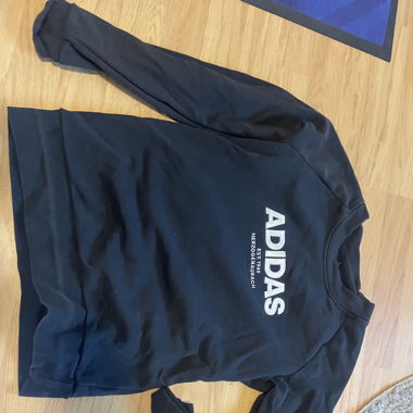 Retro Adidas Pullover