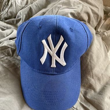 New York Yankees cap