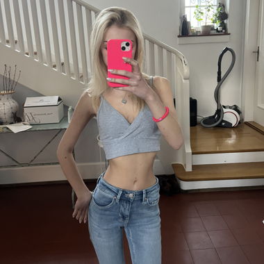 Brandy Melville Crop Top