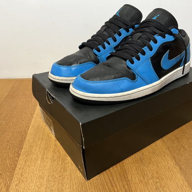 AIR JORDAN 1 LOW EU45