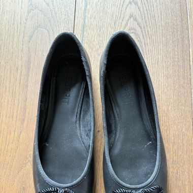 Neue Esprit Ballerinas