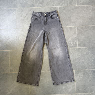Jeans larghi grigio-nero