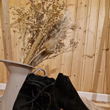 Bottines à lacets / Schnürstiefeletten