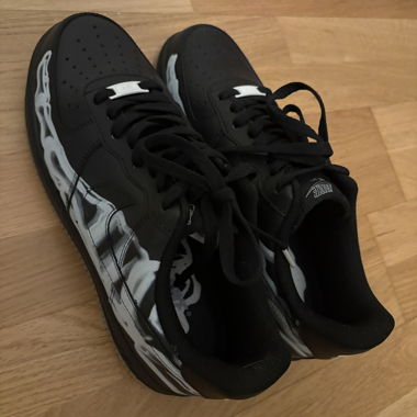 New: Nike Air Sneakers Gr. 43