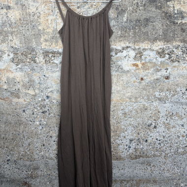 Braunes Trägerkleid