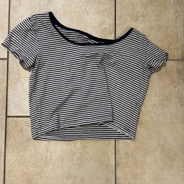 Black and white striped crop top #croptop