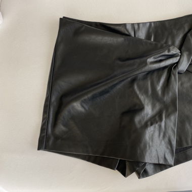 Hosenrock aus Kunstleder