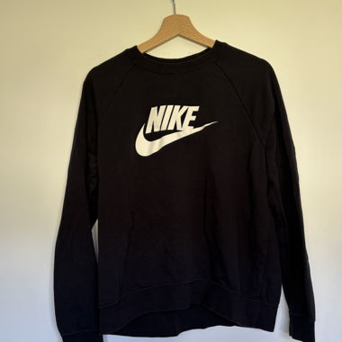 Nike Pullover (sport)