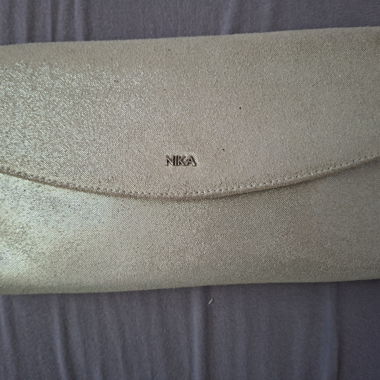 Clutch NIKA con tracolla