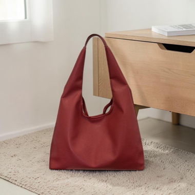 New Hobo Bag in Bordeaux, unused