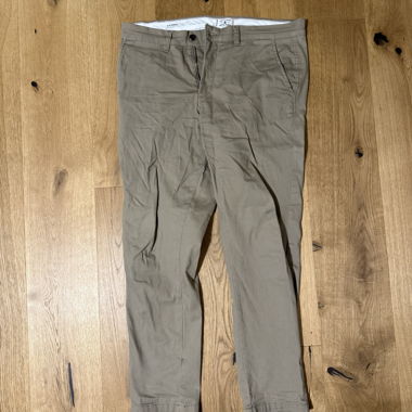 Pantalone chino J&J 2x disponibili