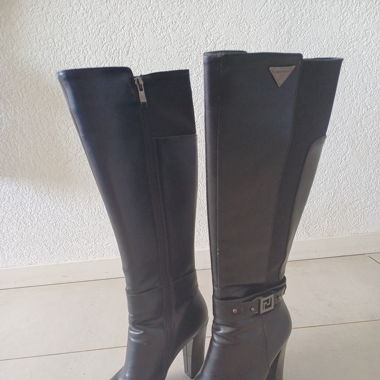 Bottes à talons 