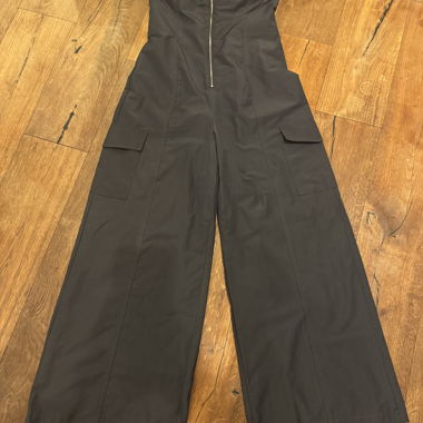 Bershka schwarzer Jumpsuit mit weitem Bein