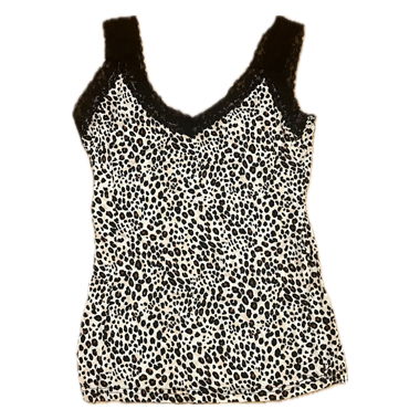 Leo Top mit Spitze 