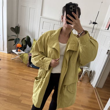 Oversized vintage coat in soft yellow
