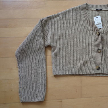 Beiger Pullover 
