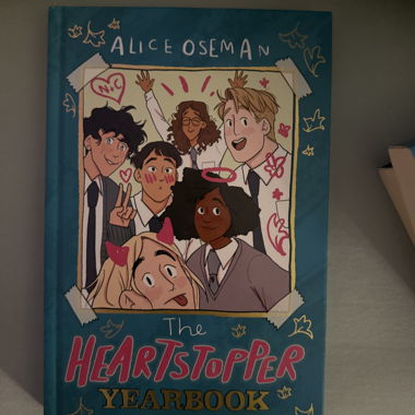 Heartstopper Yearbook anglais