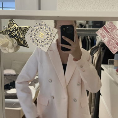 Blazer rose clair à double rangée de boutons