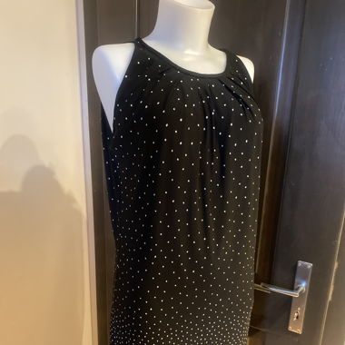 Kleid mit Pois MANGO 