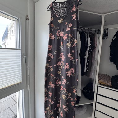 Kleid