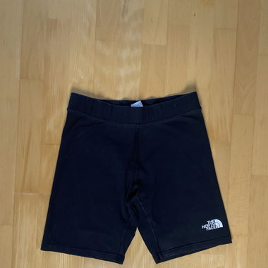 The North Face schwarze Biker-Shorts
