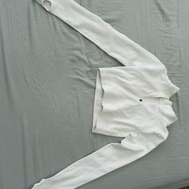 White Long-Sleeve Gym Top