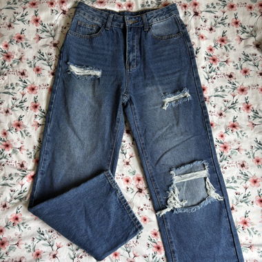 Jeans dritti strappati blu