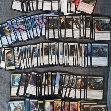 Lot de 100 cartes Magic: The Gathering (FR/EN)