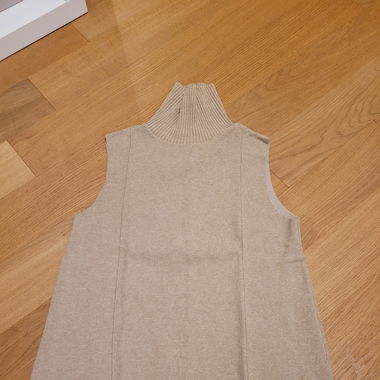 Turtleneck beige