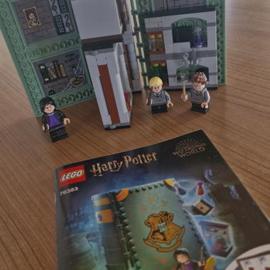LEGO Harry Potter Buch - Zaubertrankunterricht 