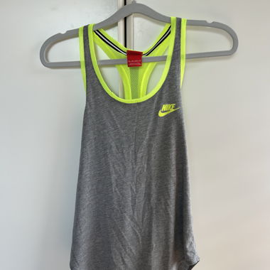 Nike-Shirt