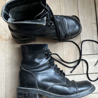 Steve Madden Boots 40