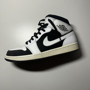 Jodan 1 Mid White Black