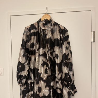 Kleid