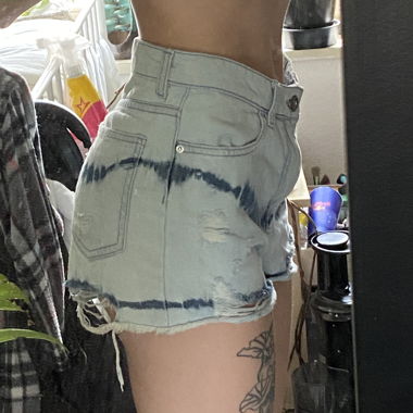 tie dye shorts