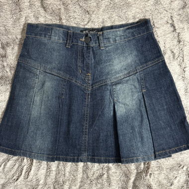 Minigonna Jeans Y2K con Pieghe – Denim Blu