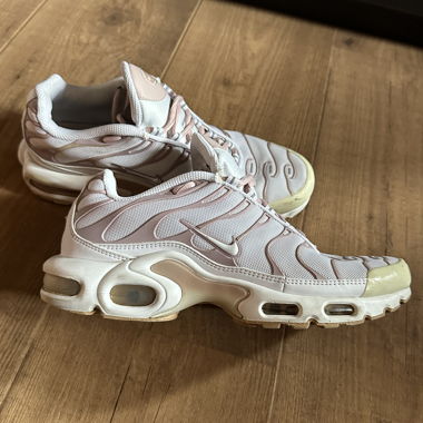Nike tn