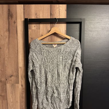 Mossimo Cable Knit Sweater
