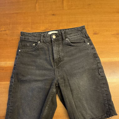 Jeans kurze Hose, Gr. 36, schwarz
