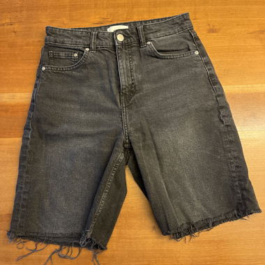 Jeans kurze Hose, Gr. 36, schwarz