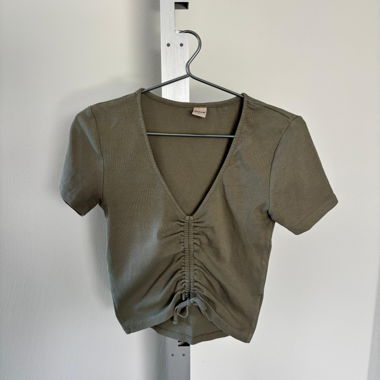 Ribbed Women’s T-Shirt