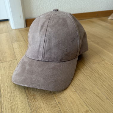 Casquette aspect daim