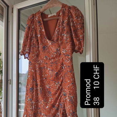 Kleid