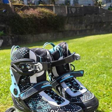 Inline skates