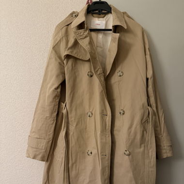 Trench coat beige