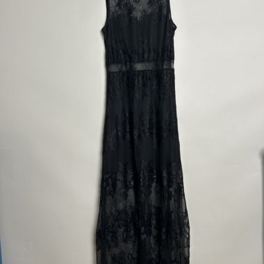 Abito lungo maxi in pizzo nero