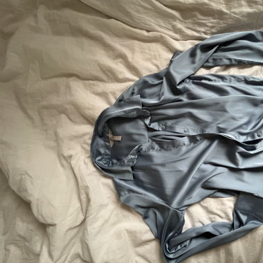 Satin Bluse