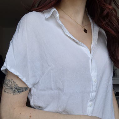 Weisse kurze Bluse