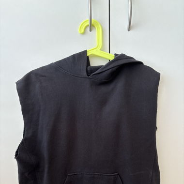 Ärmelloser Hoodie