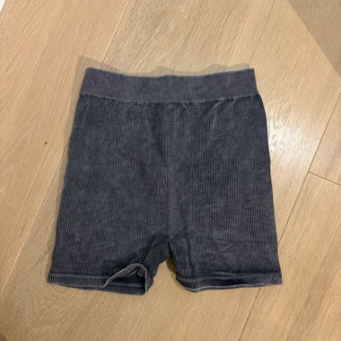 Short sports shorts